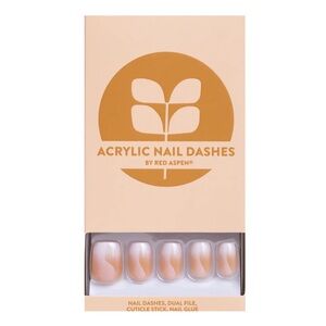 NWT Red Aspen Scholarly Macy Short Squoval Acrylic Dashes